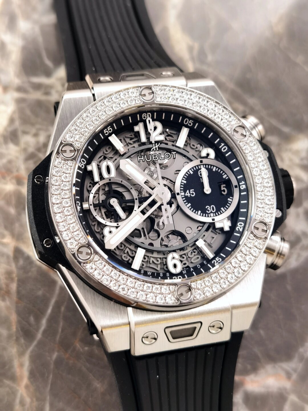 Hublot BIG BANG series 441.NX.1170.RX.1704