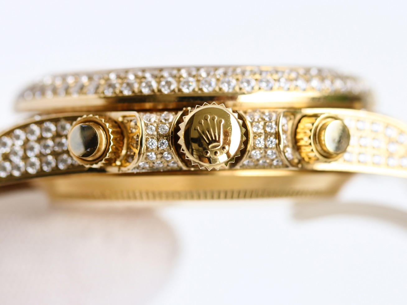 Rolex Daytona top full diamond 116897MZ