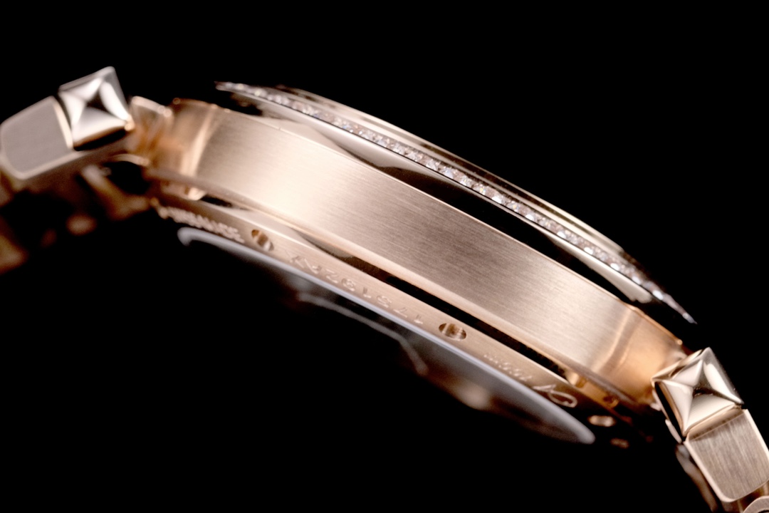 Cartier Pasha series W31074M7Pasha watch