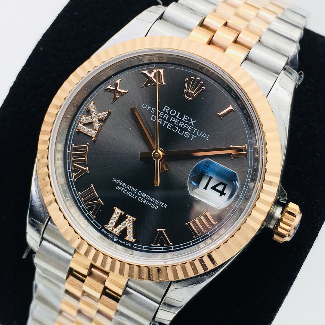 Rolex's original molded 3235 automatic mechanical movement Datejust series 126233