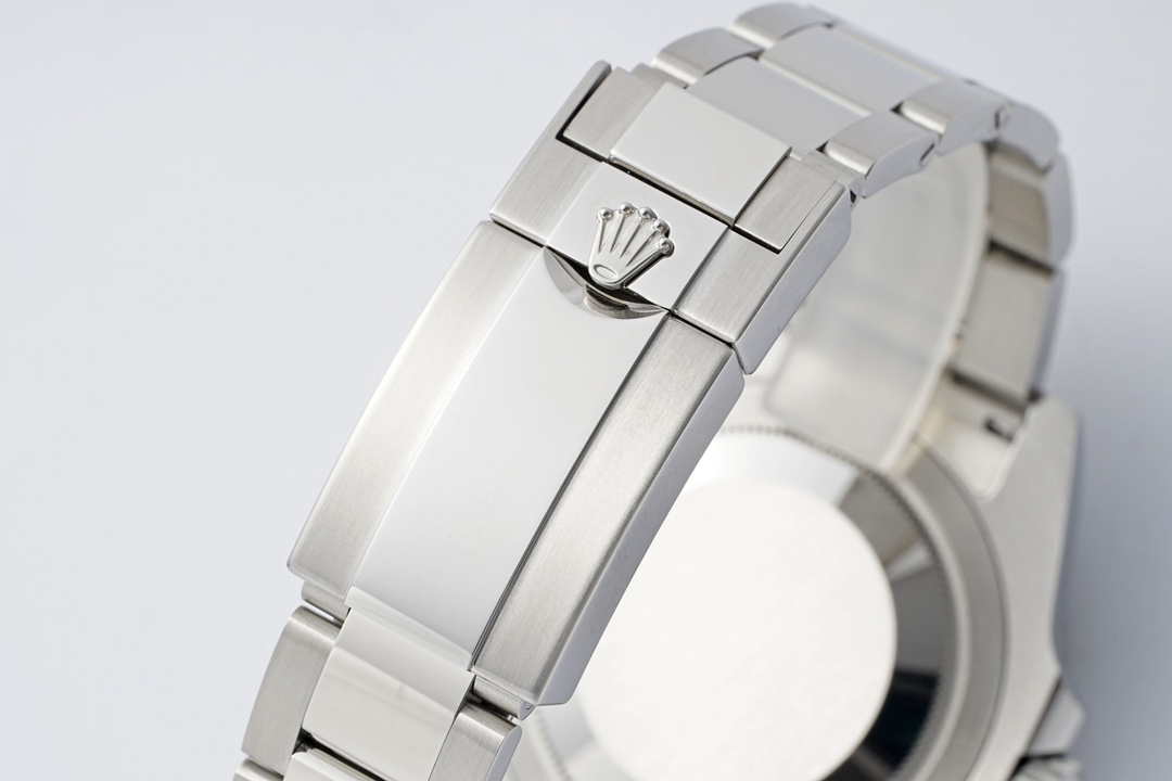 Rolex Greenwich 116710LN-0001