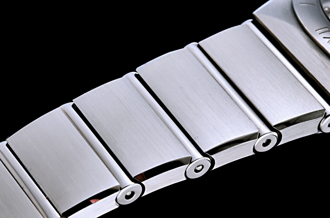 Omega's fifth generation Constellation series 25mm Swiss quartz women's watch.