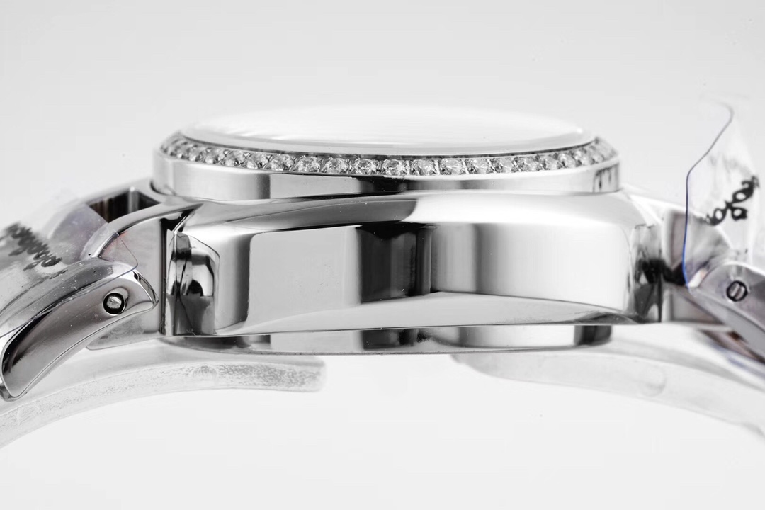 Longines Xinyue series watch.