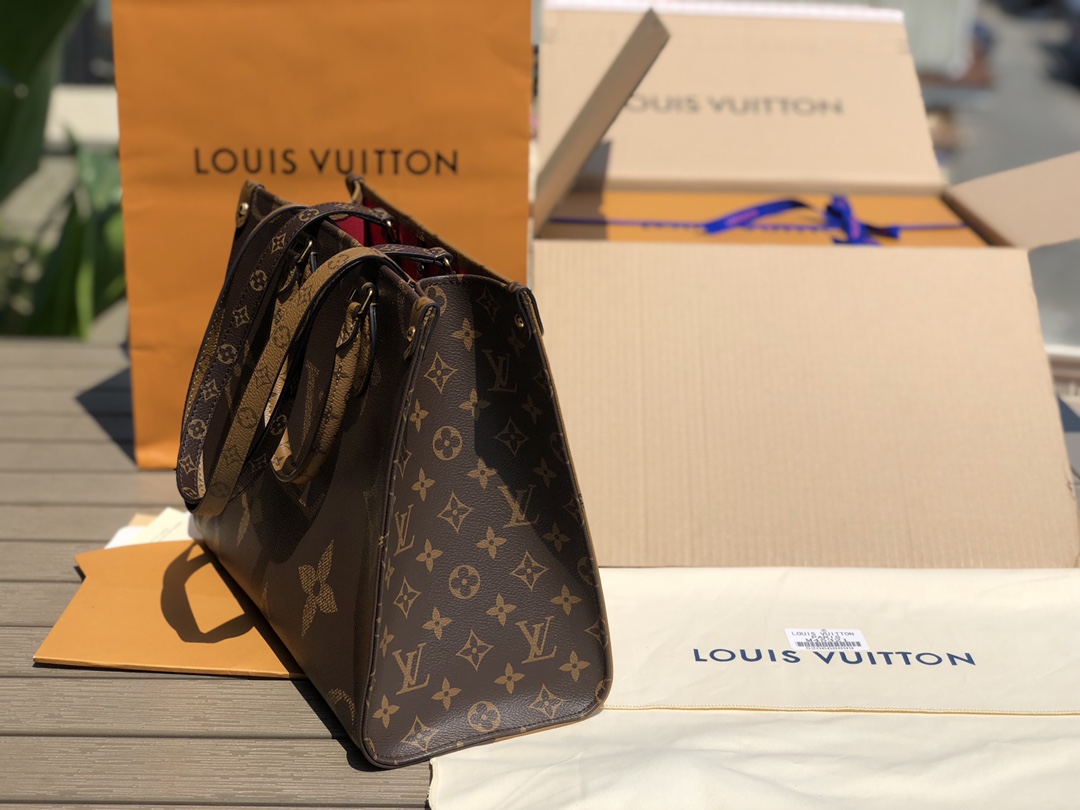 LV 164075 bag style