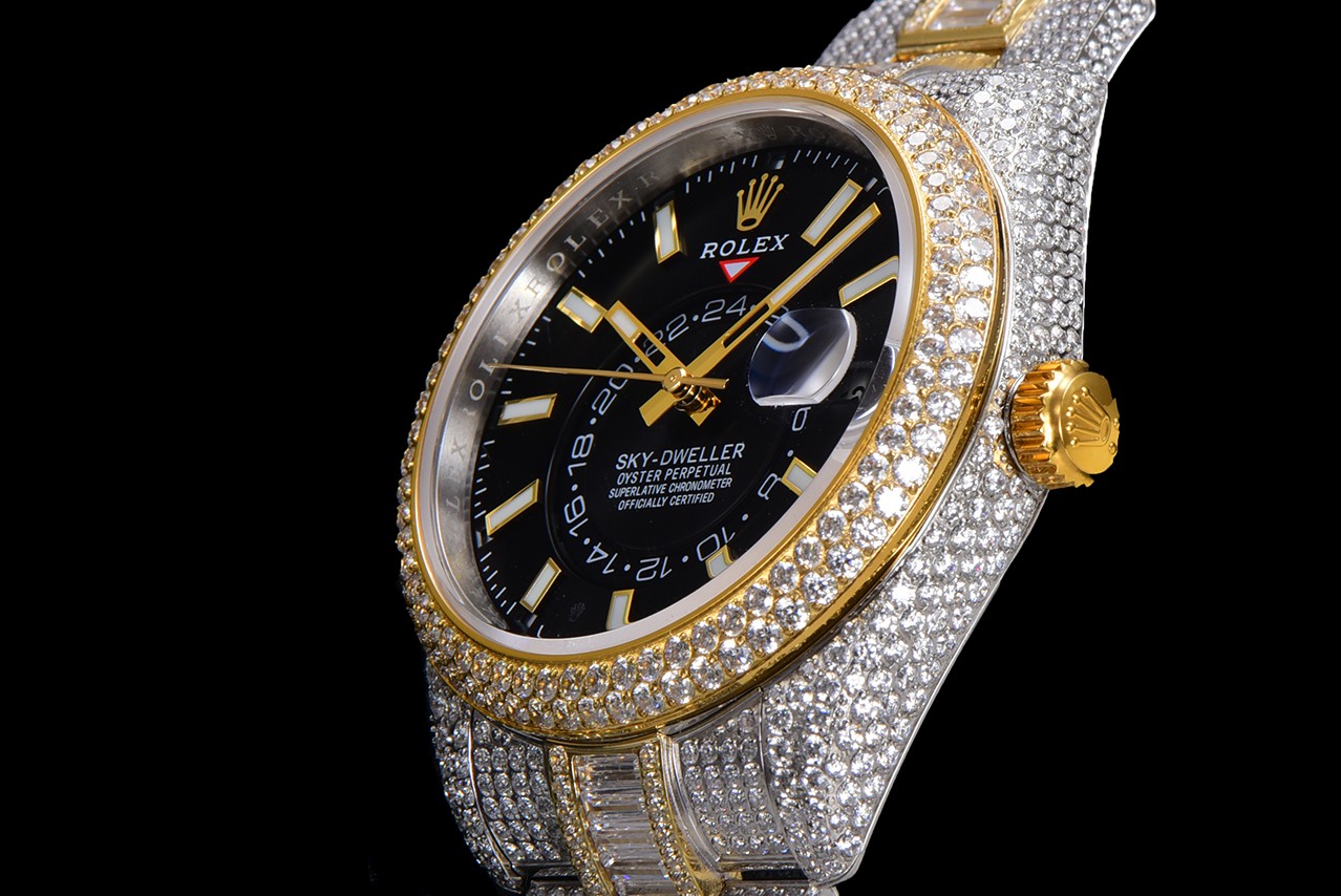 Rolex Sky-Dweller. Sky-Dweller custom version is coming 655982