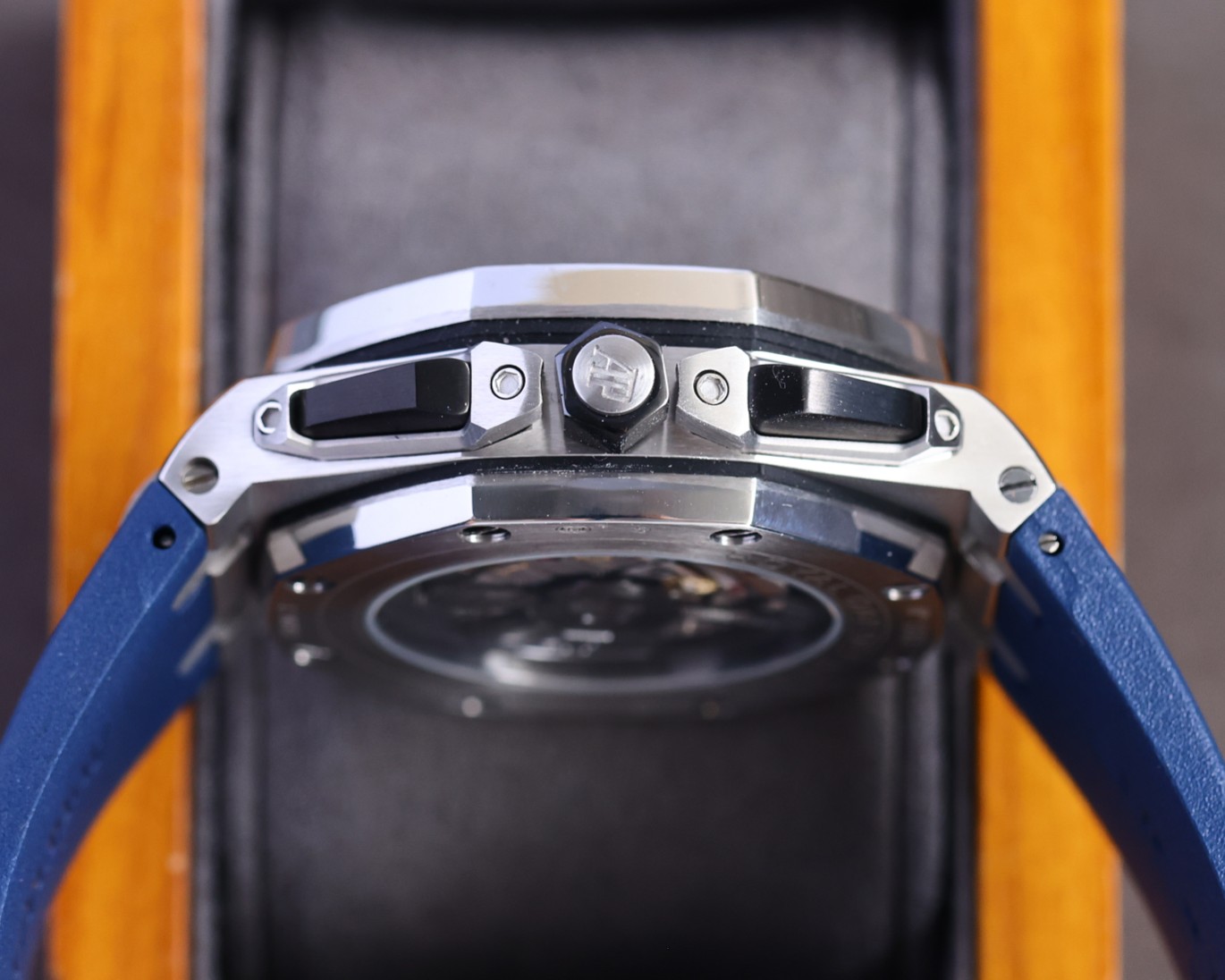 Audemars Piguet Royal Oak Offshore Limited Multi-Function Chronograph Mechanical Watch