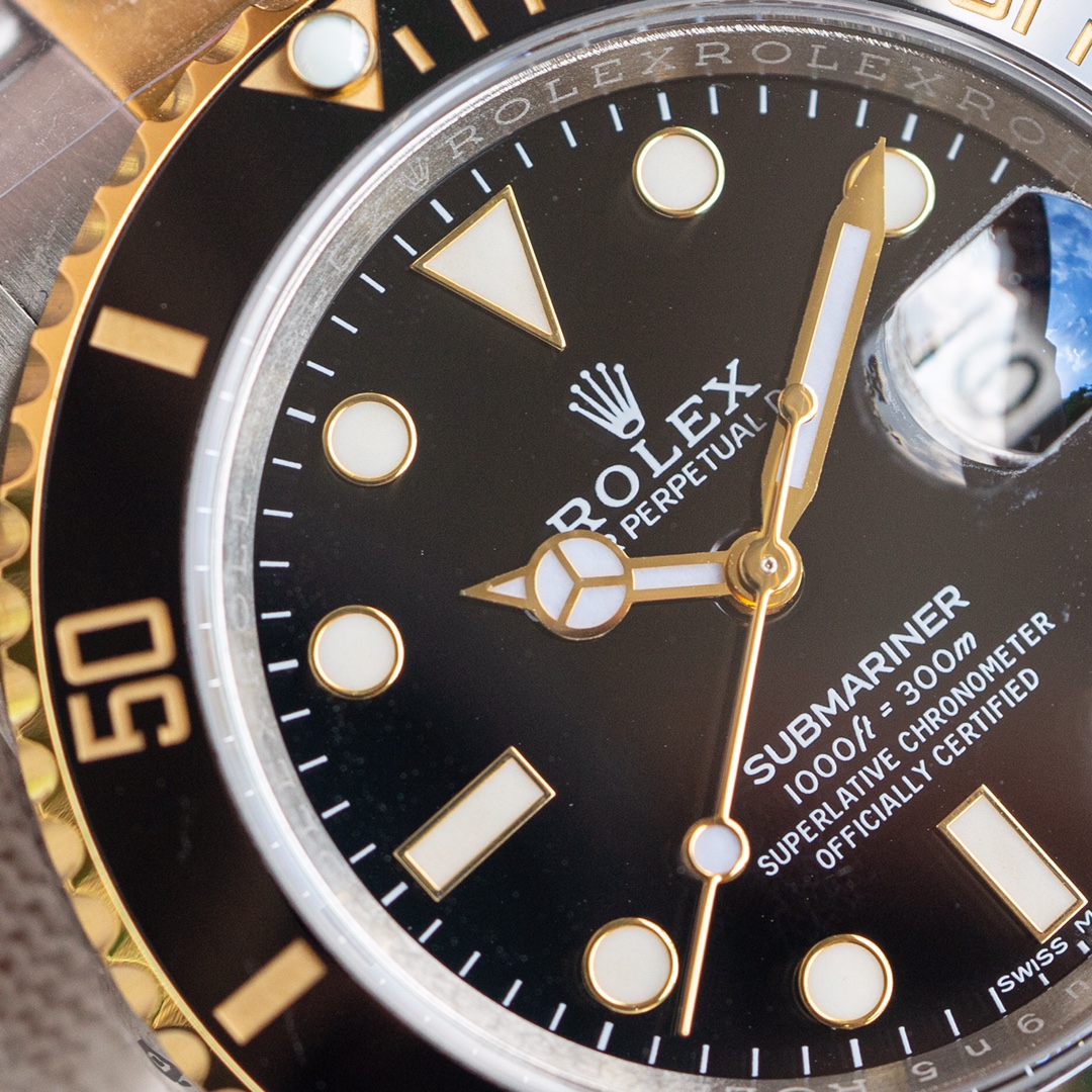 The bezel watch of Rolex Green Water Ghost 116610LV