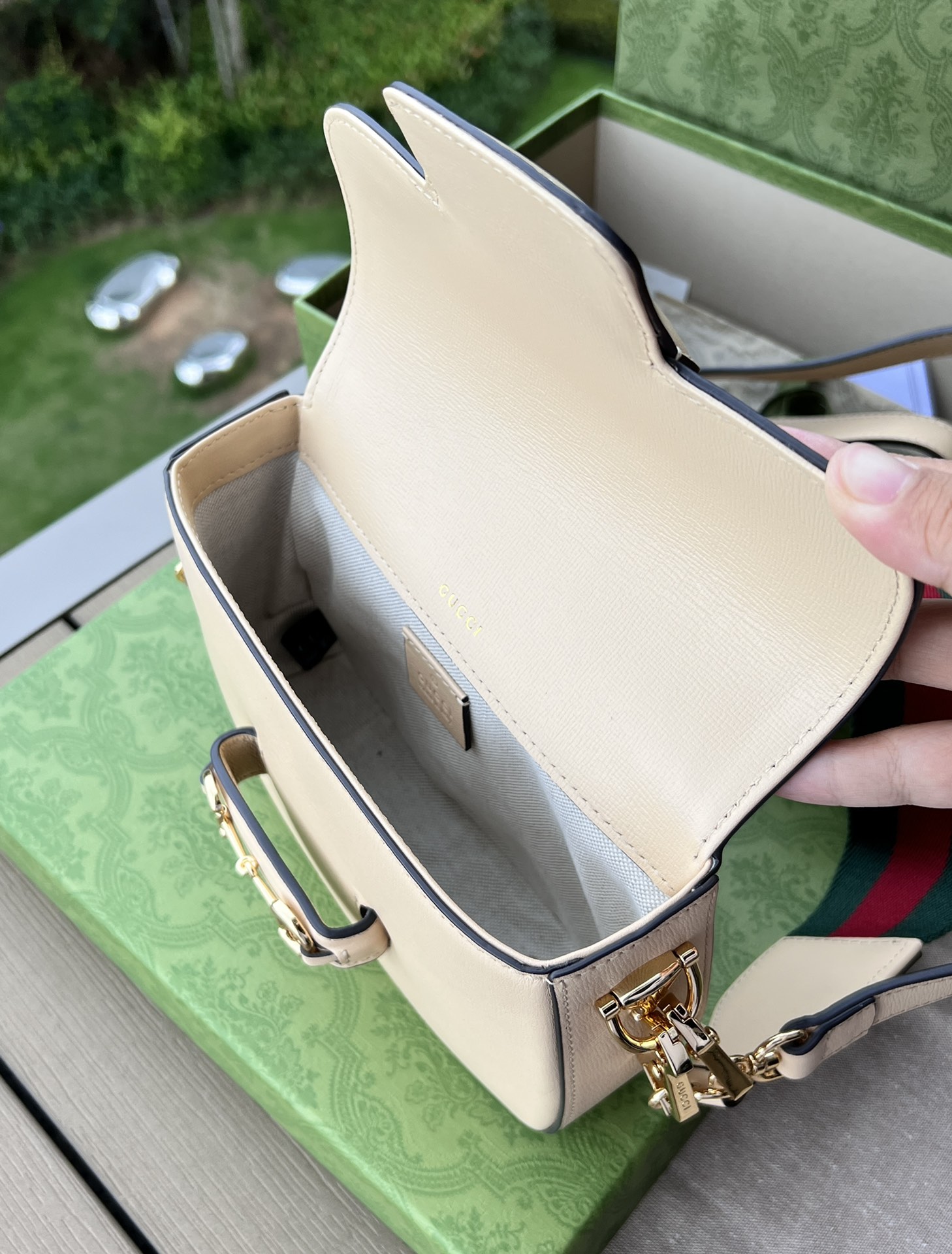 Gucci081200898advanced bag