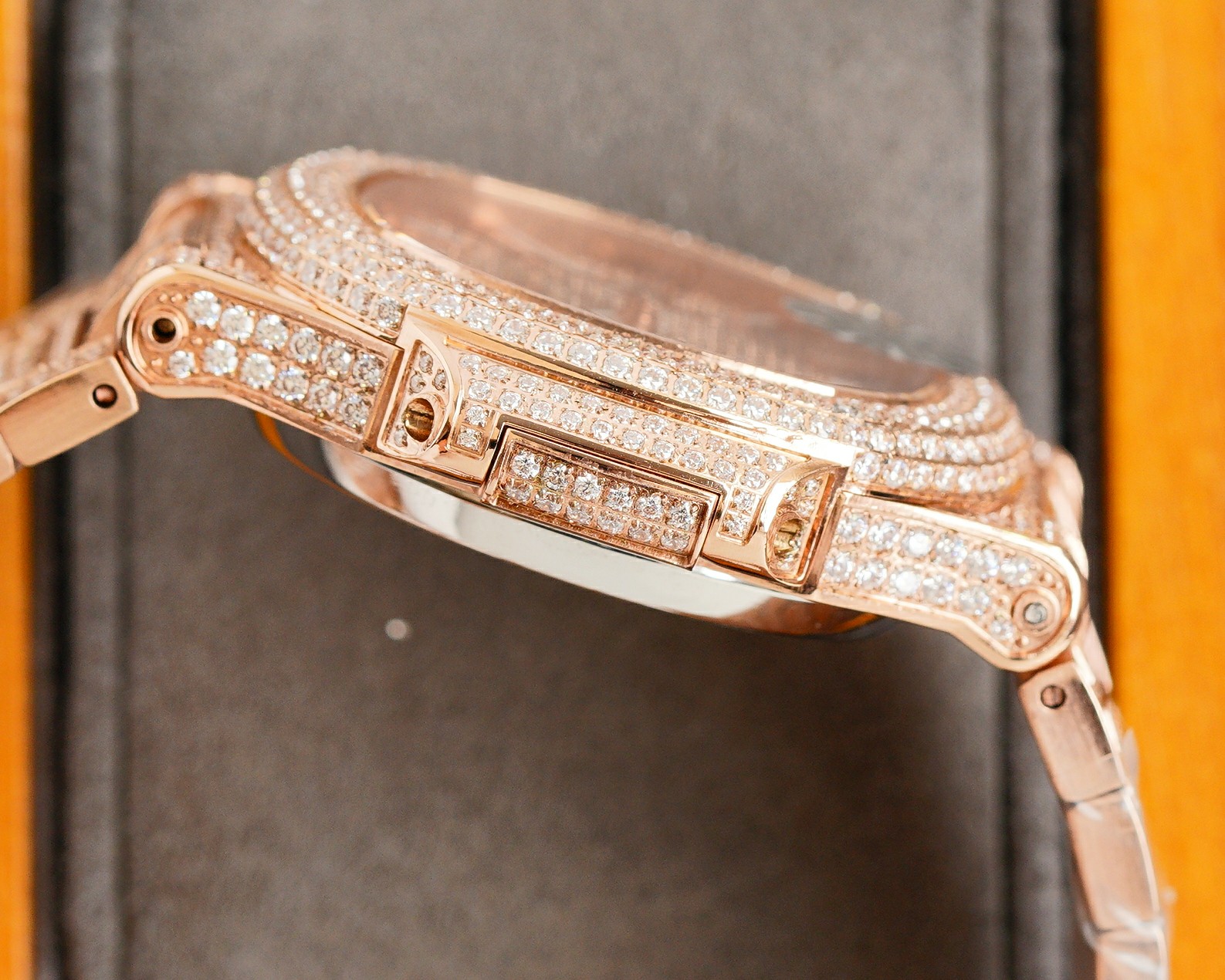 Patek Philippe's king of steel watches, the Nautilus 5711A watch,