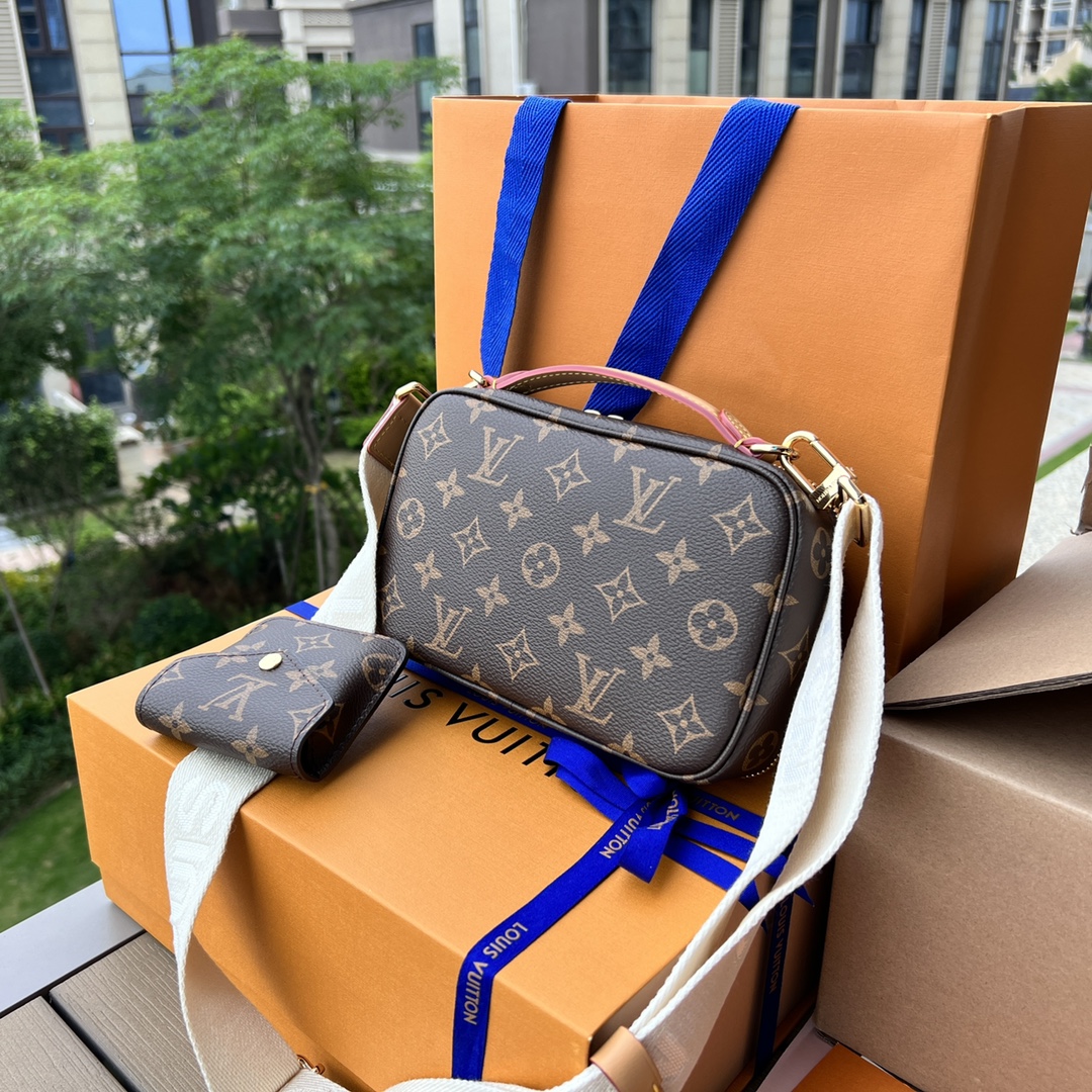 LV165011 bag