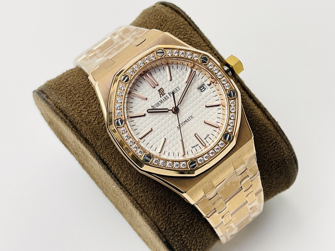 Audemars Piguet A Anniversary Women's Audemars Piguet Royal Oak 37MM Watch!