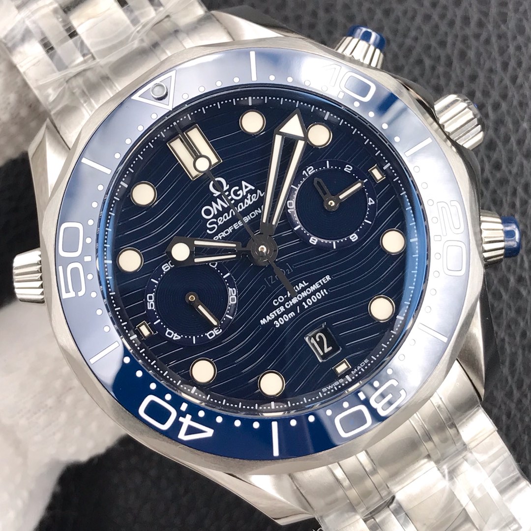 Omega SEAMASTER Seamaster Planet Ocean 300m Master