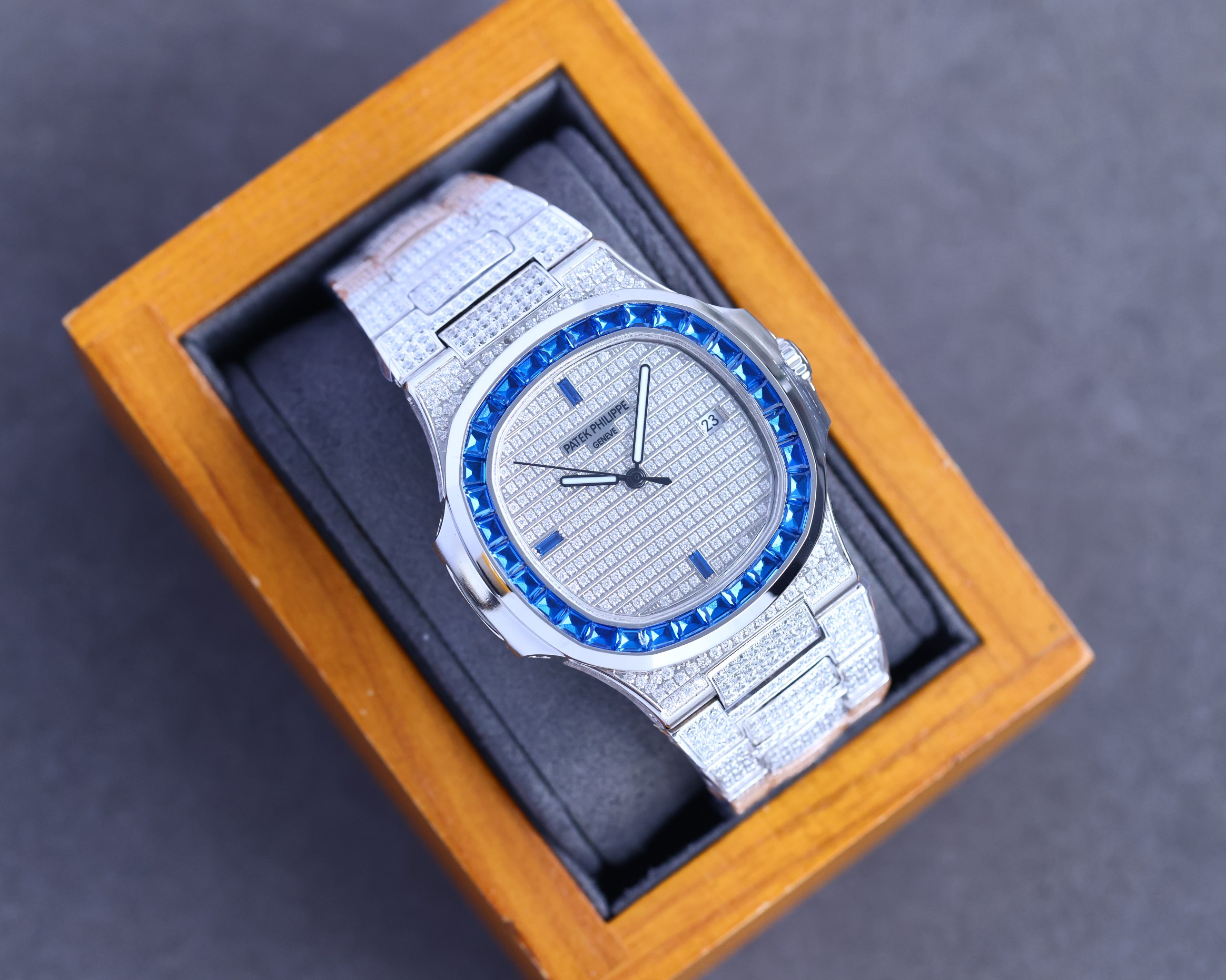 Patek Philippe's king of steel watches, the Nautilus 5711A watch