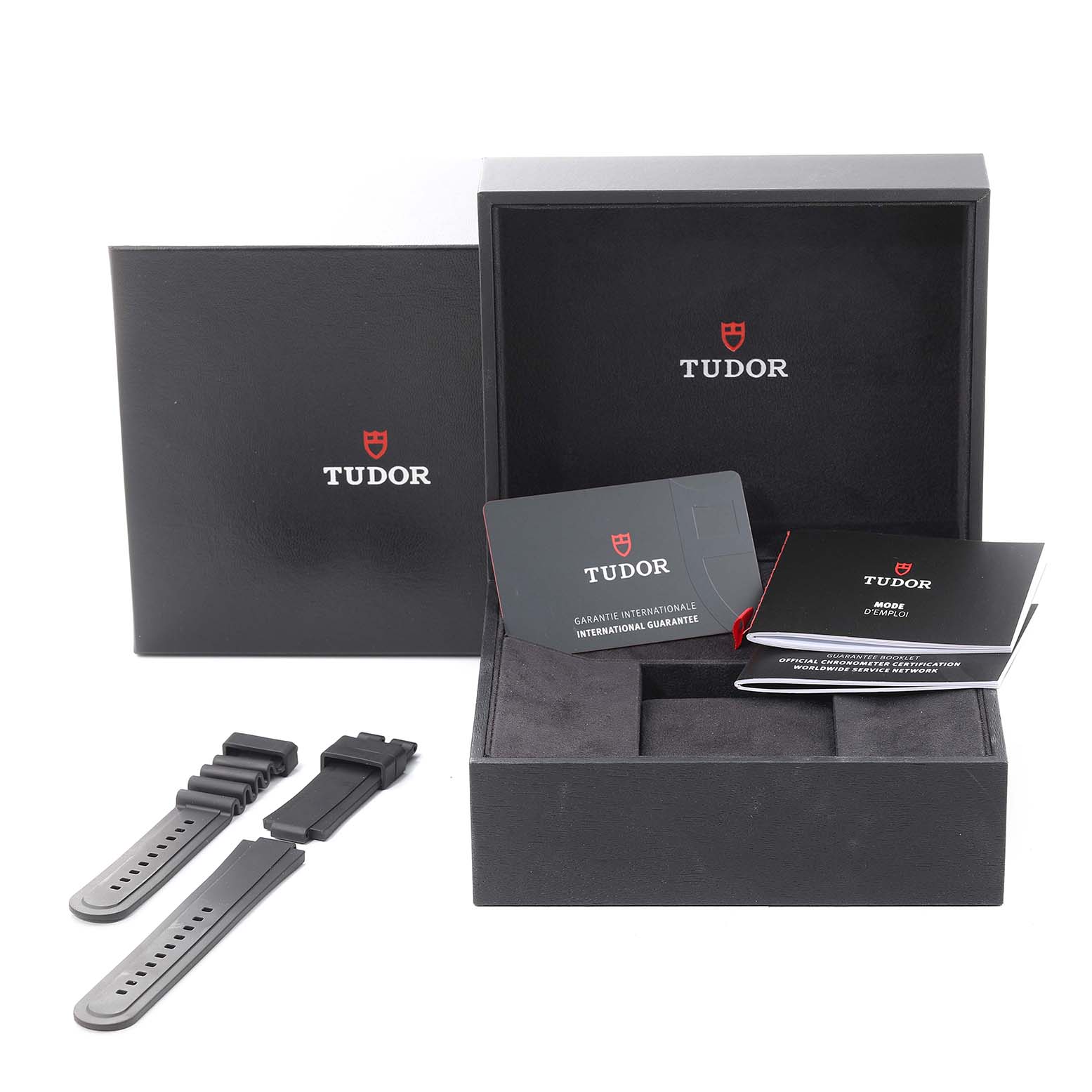 Tudor Pelagos Black Dial Titanium Mens Watch 25600TN Box Card