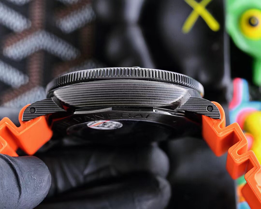 Panerai Submersible Carbotech™ watch, men's 47 mm. Model: PAM1232