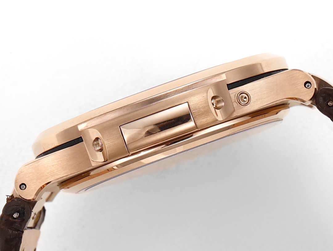 Patek Philippe 5712GR 