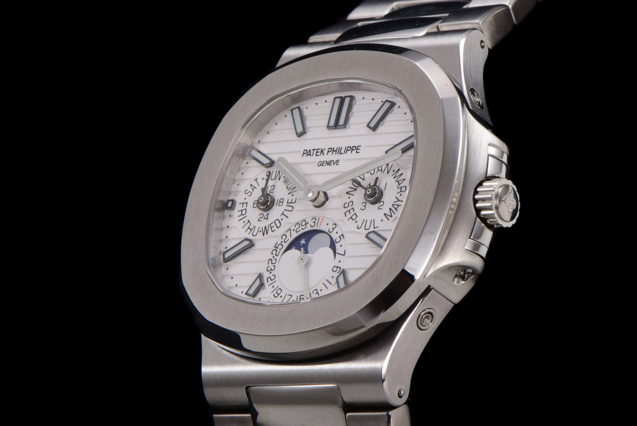 Patek Philippe 5740/1G-001 - the ultra-complex multi-functional Nautilus complex watch