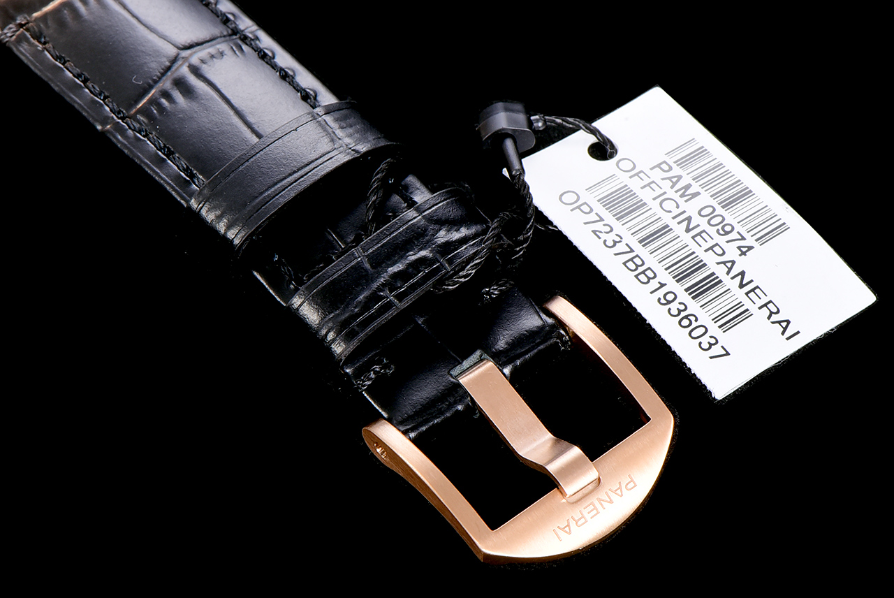 Panerai SUBMERSIBLE sneaker series PAM00974 watch