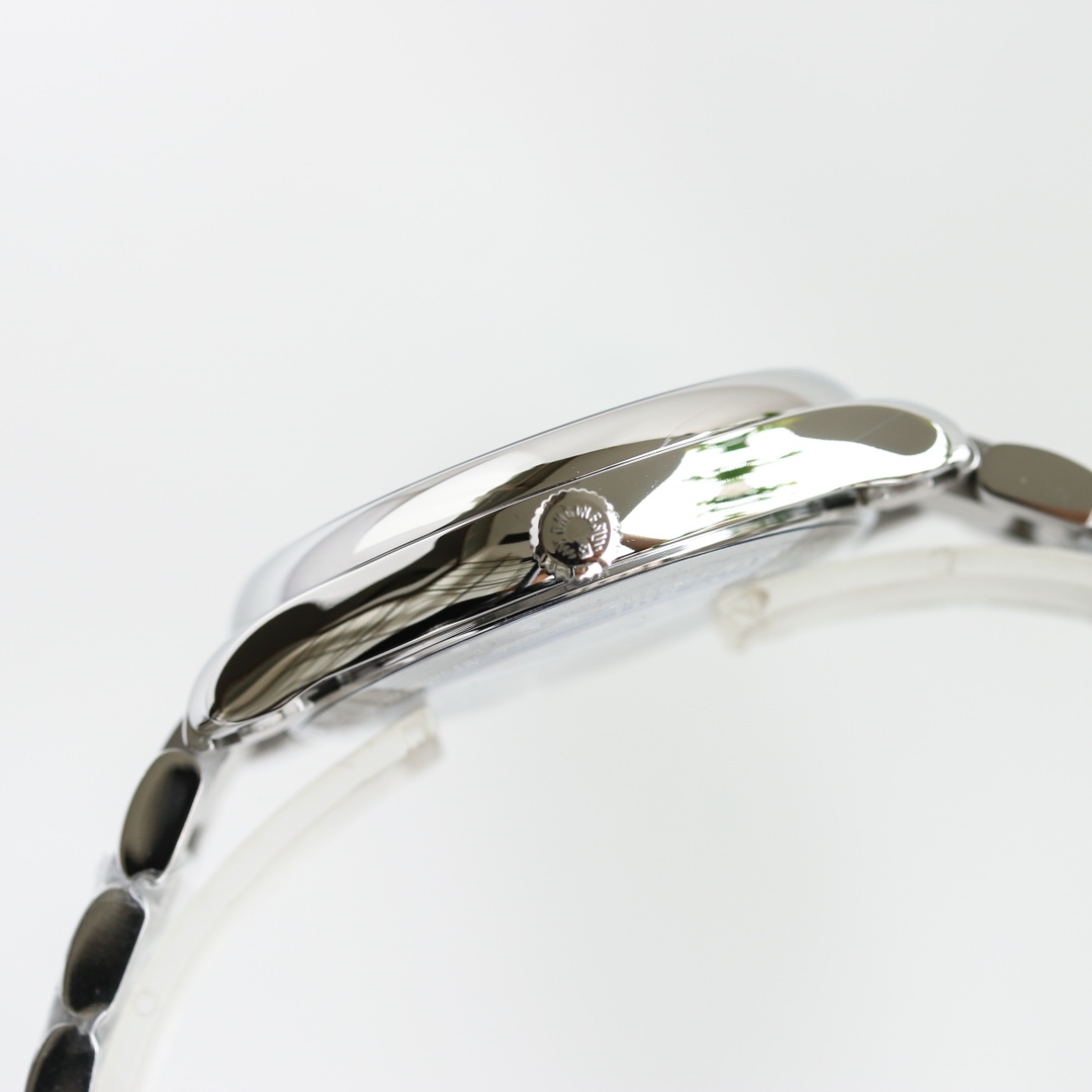 The Longines Master Moon Phase 40mm