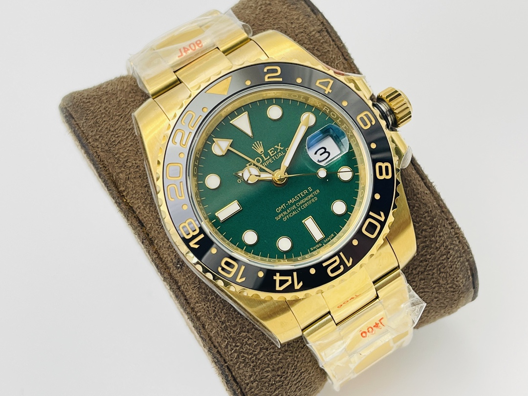 .The Rolex GMT-Master ll upgraded version 126710 watch