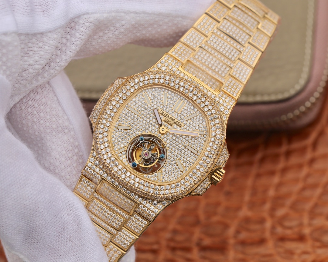 The unique and charming design of the Patek Philippe Starry Tourbillon Watch