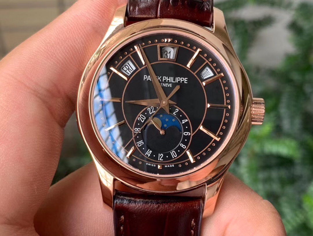 Patek Philippe Patek Philippe 5205G-013 watch