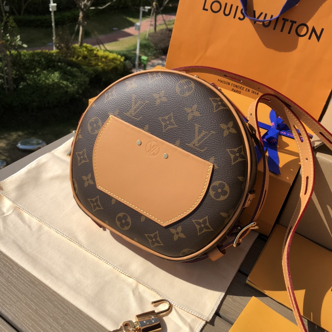 LV164714 bag