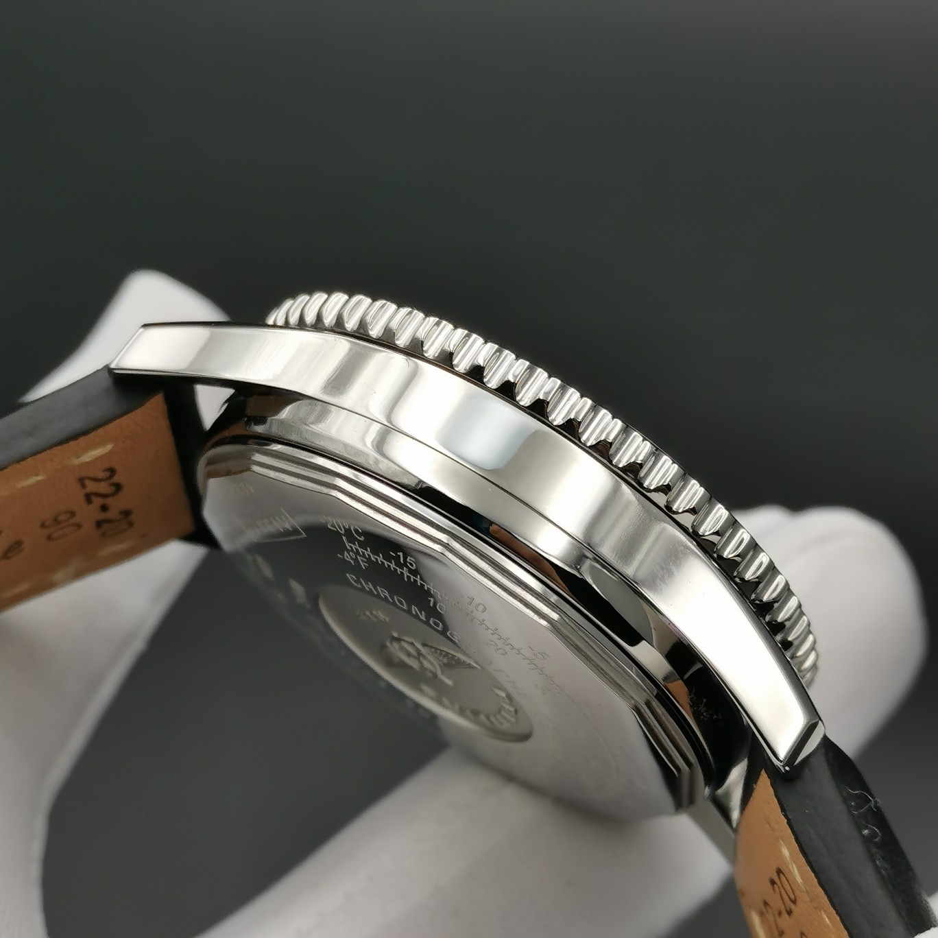 Breitling classic aviation chronograph A13322