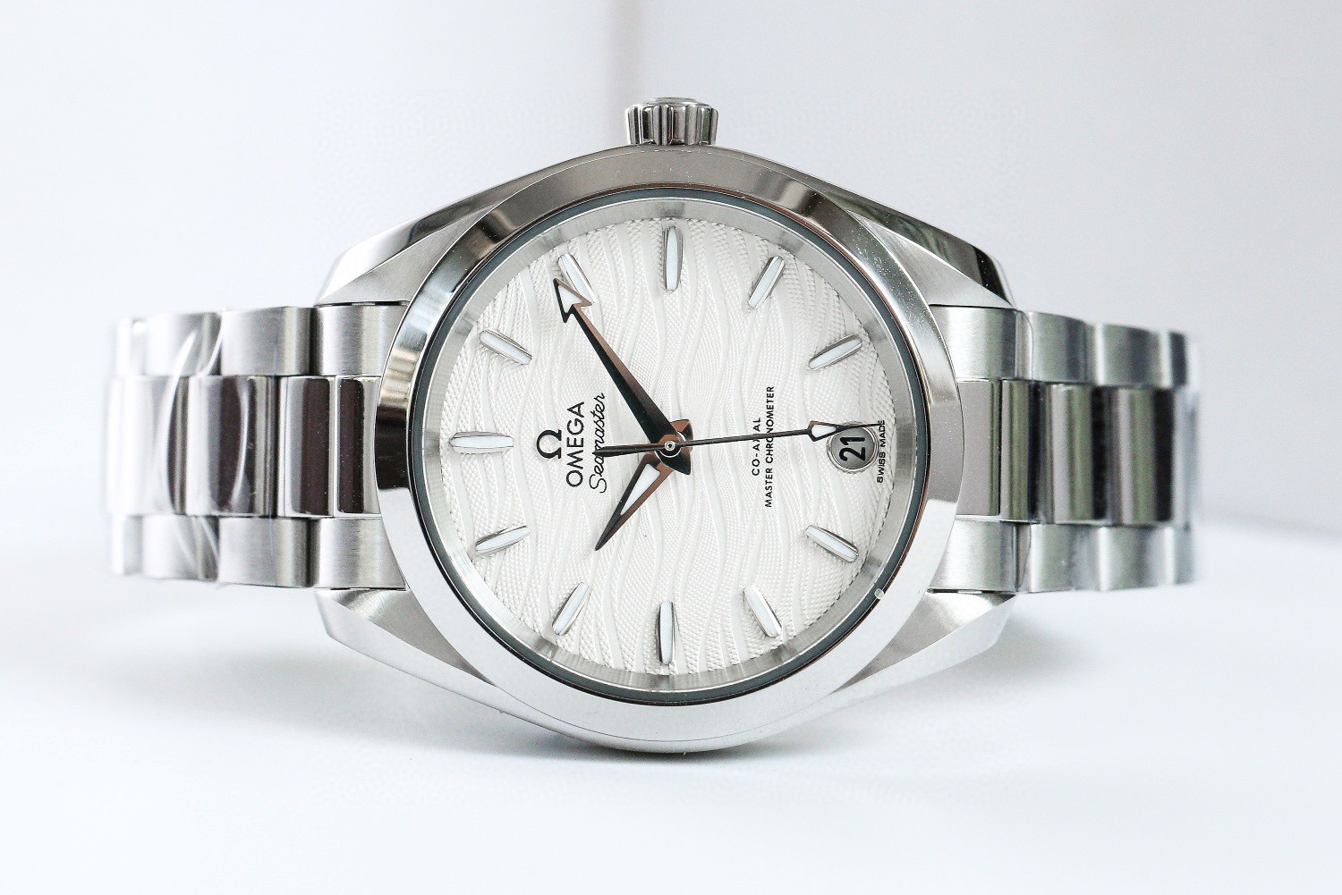 Omega Seamaster 150m women's mechanical watch - 34mm,