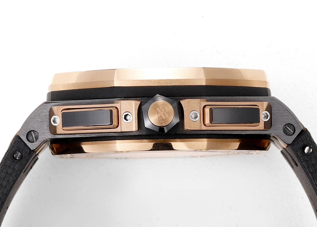 Audemars Piguet Royal Oak Offshore 26238 series 42mm watch