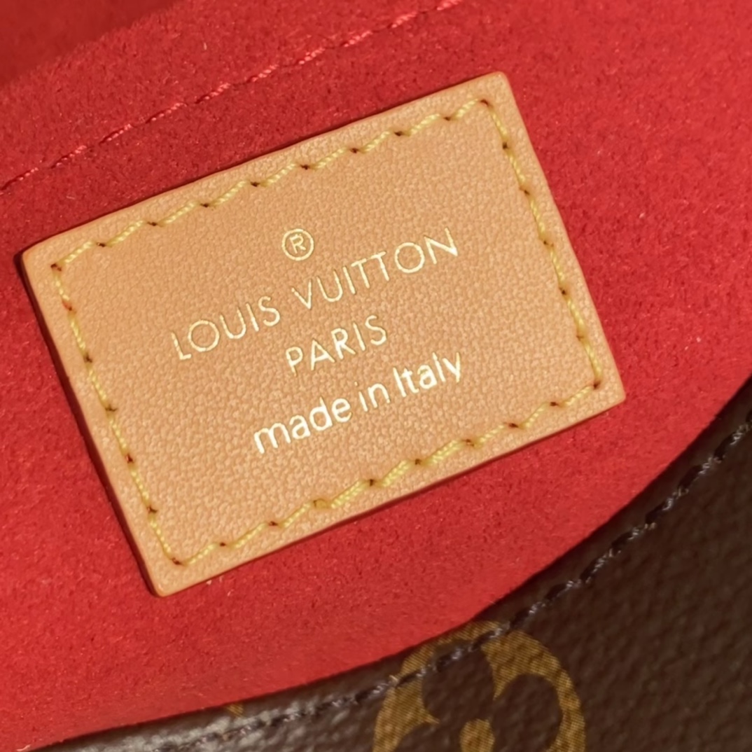 LV164622 bag