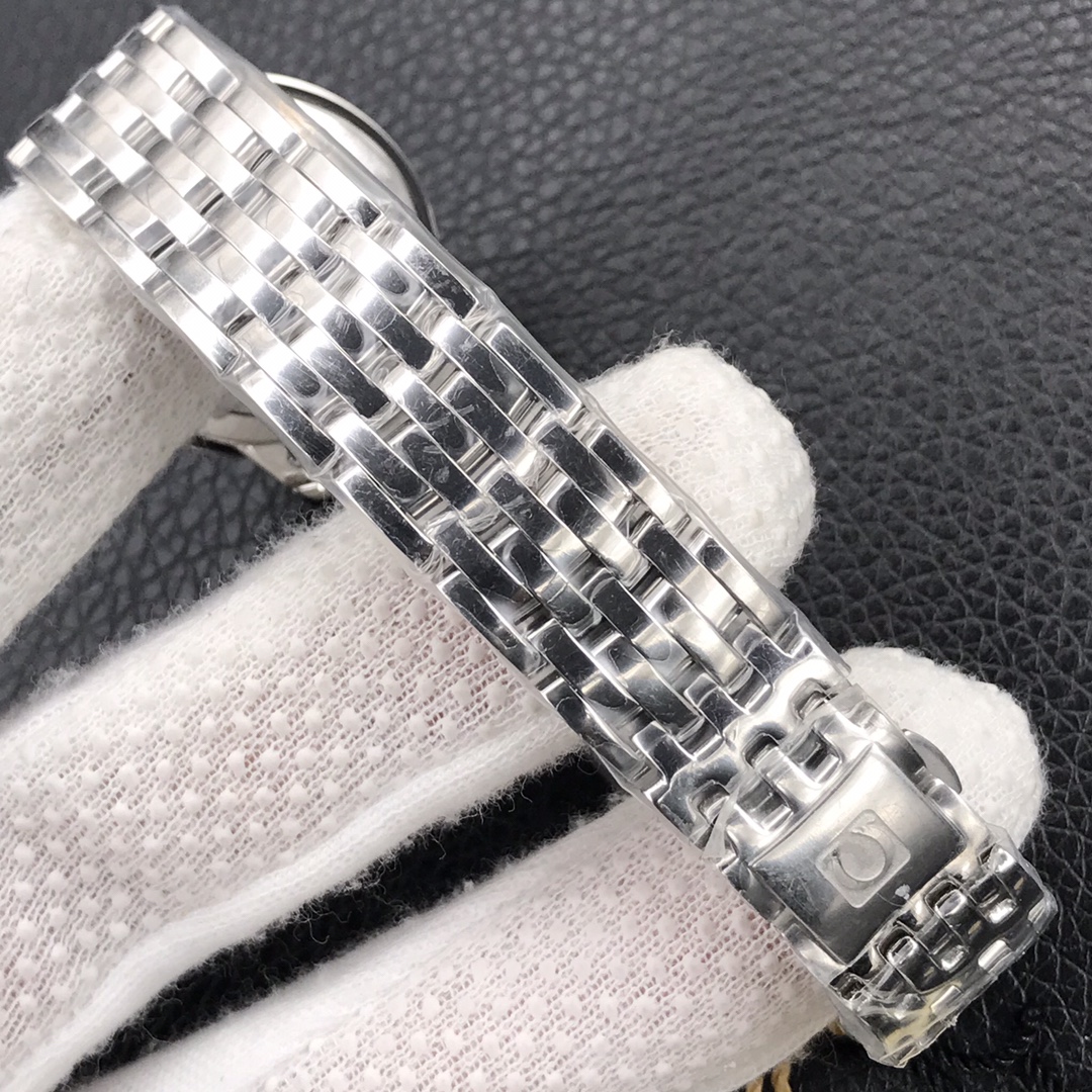 Omega Butterfly Quartz Series Watch