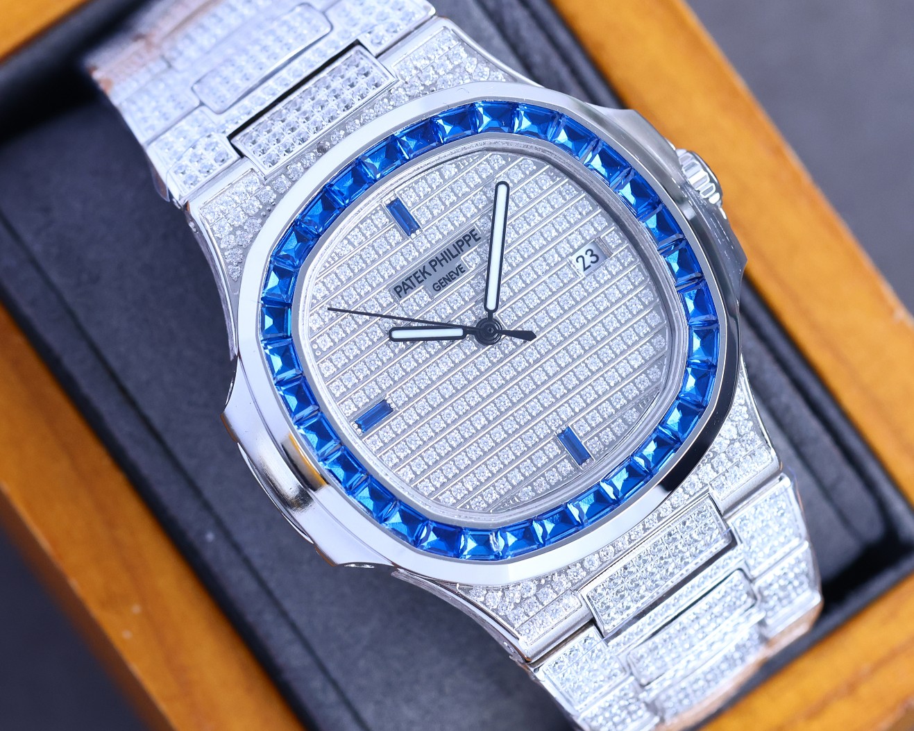 Patek Philippe's king of steel watches, the Nautilus 5711A watch