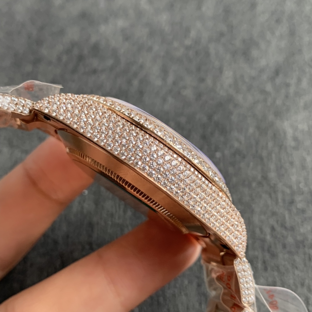 Rolex Daytona top full diamond 116899MZ