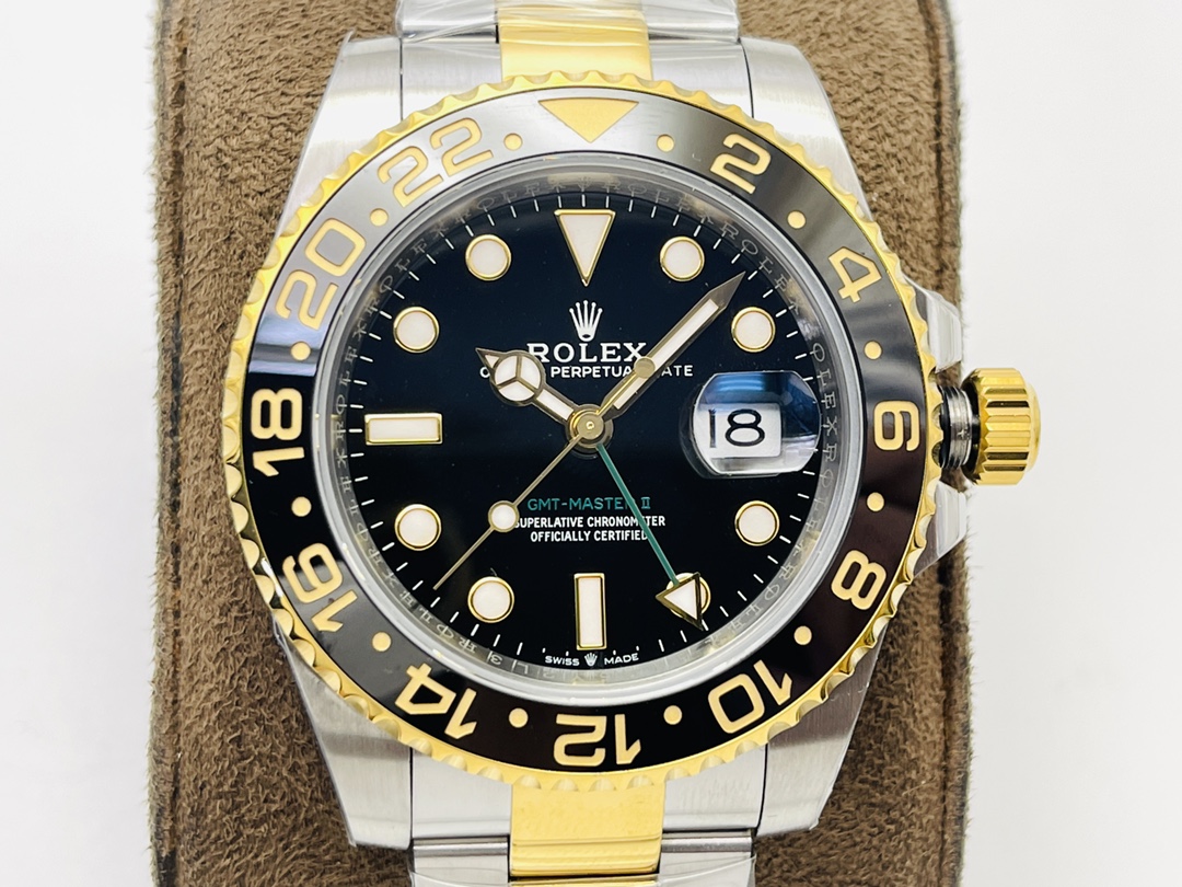 Rolex Greenwich 116713-LN-78203