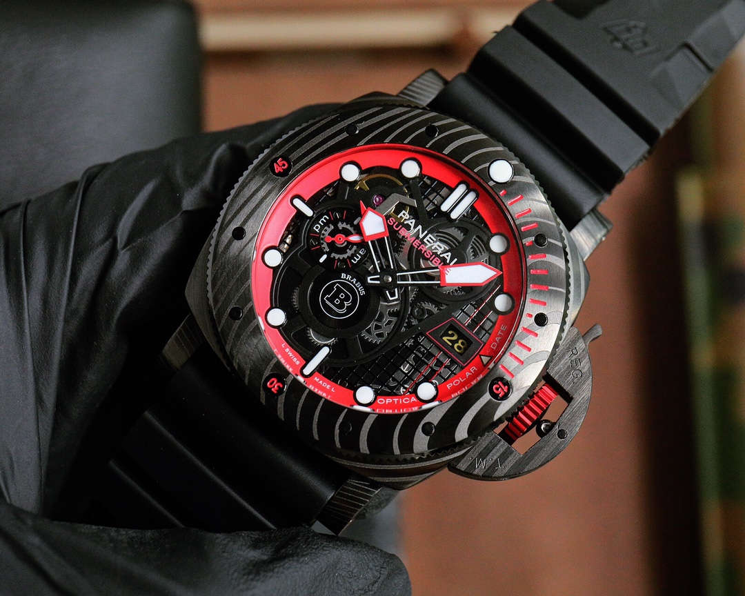 Panerai's new SUBMERSIBLE BMG-TECH™ ─ 47 mm