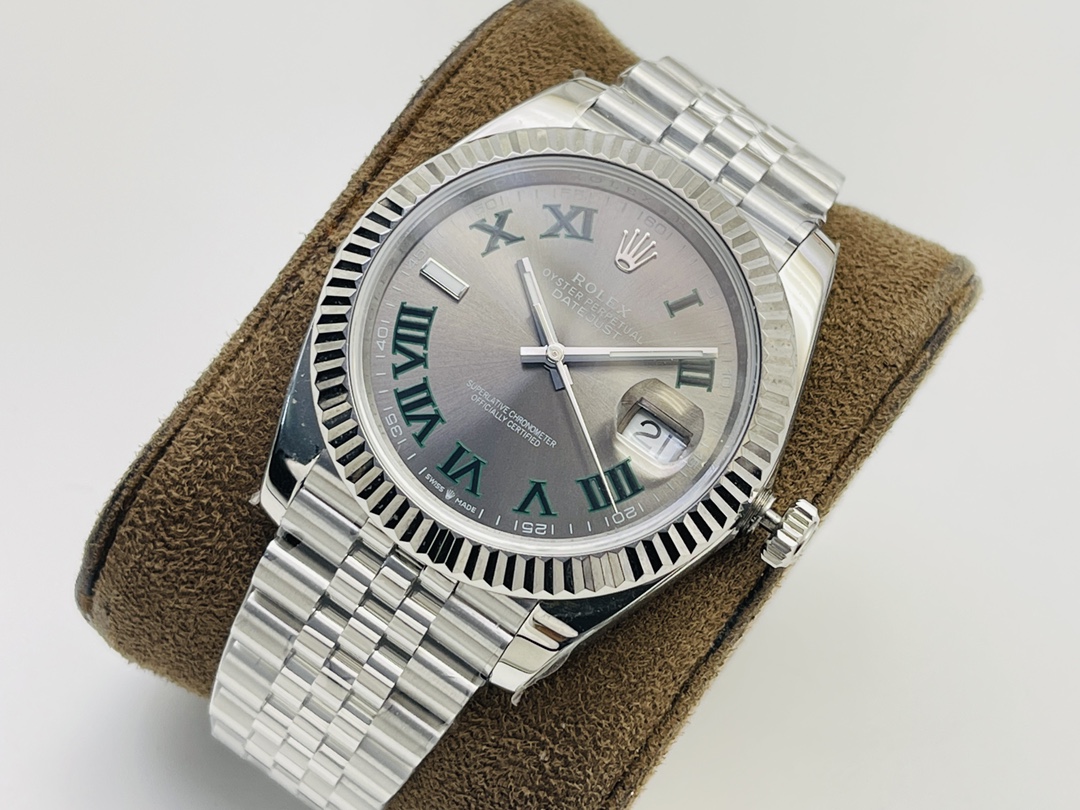 Rolex Datejust 126284 Green Roman Watch