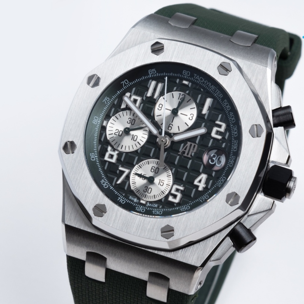 Audemars Piguet Royal Oak Offshore 26238 series 42mm watch
