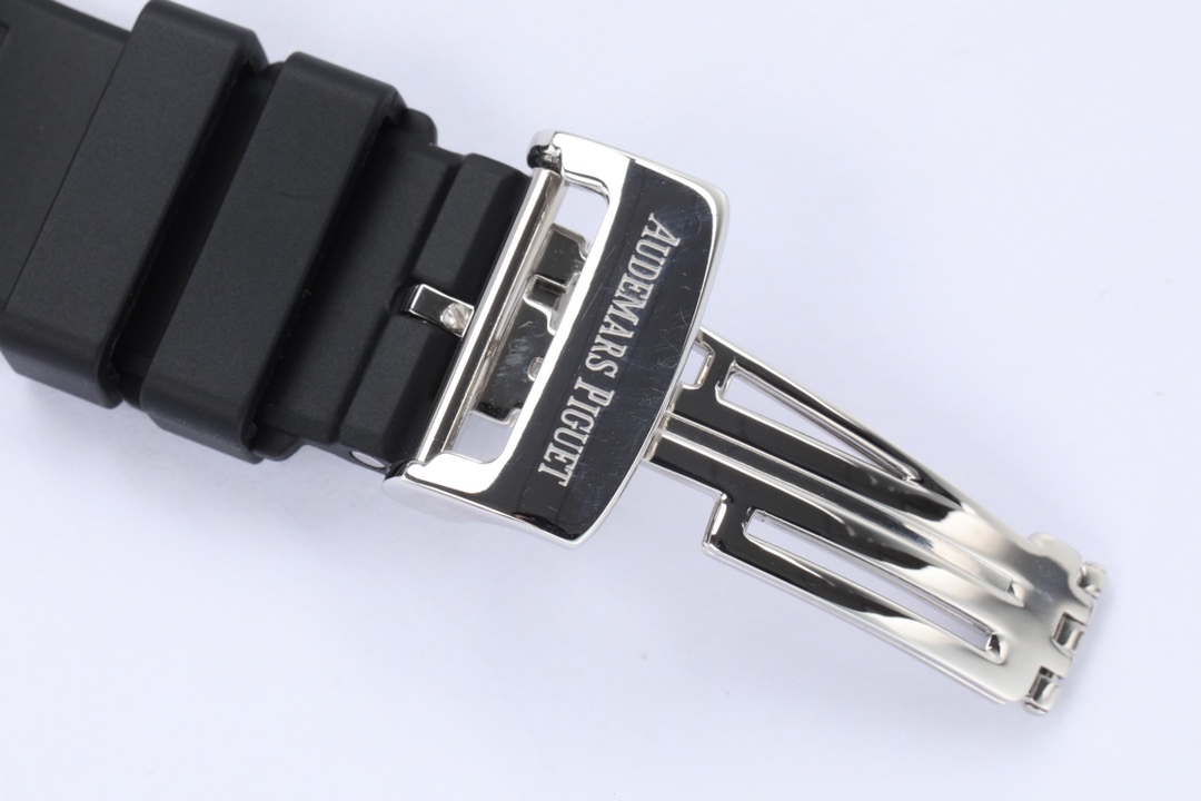 The Audemars Piguet Royal Oak Tourbillon is more comfortable to wear with