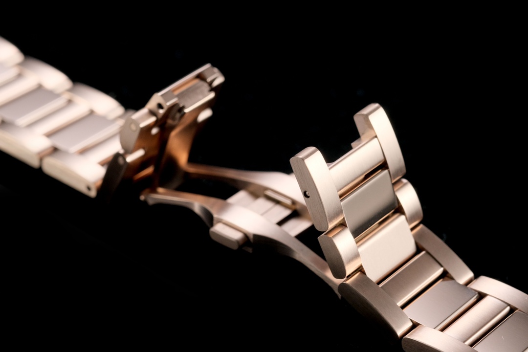 Cartier Pasha series W31074M7Pasha watch