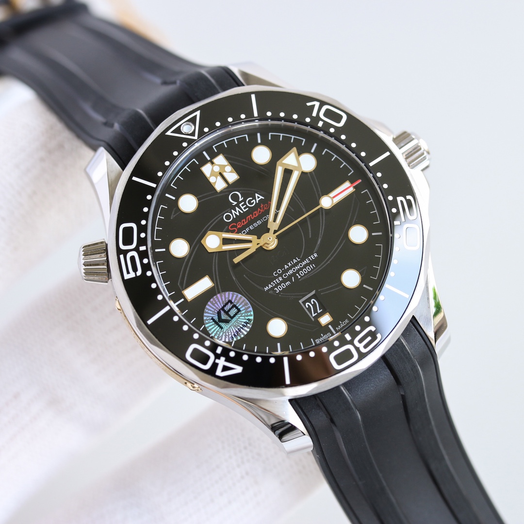 Omega Seamaster 300M 