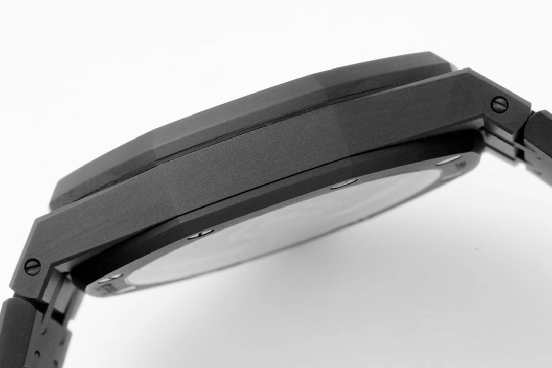 The King of Watches 15500 series 