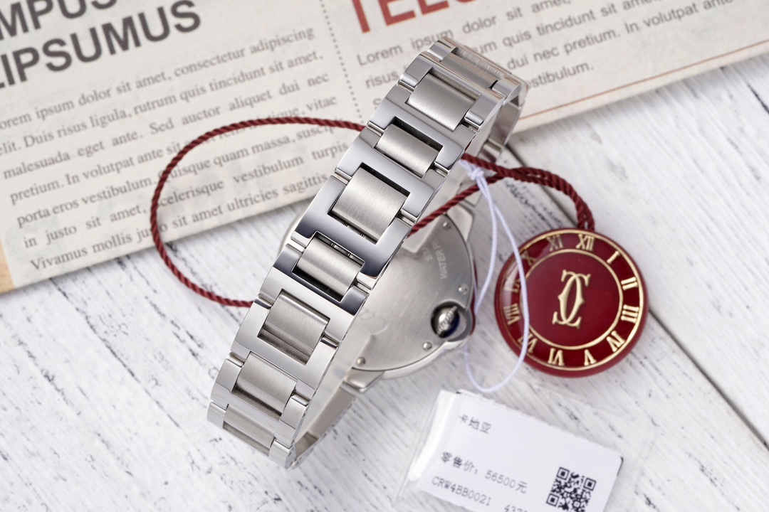 Cartier 33mm blue balloon series watch