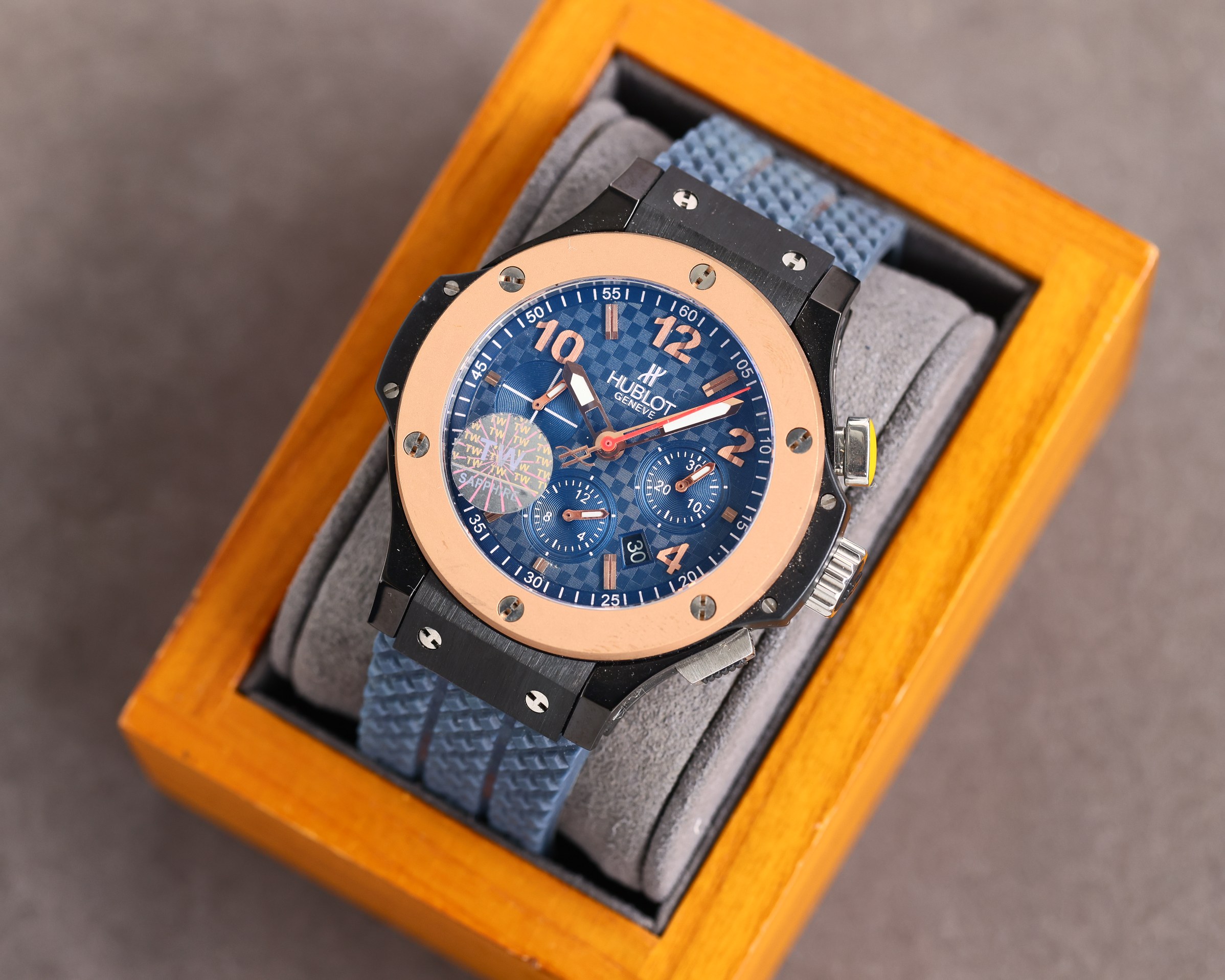 The new HUBLOT BIG BANG soul series MECA-10 watch