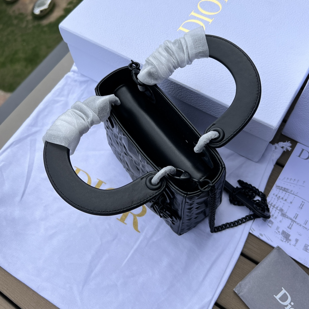 Dior281200898advanced bag