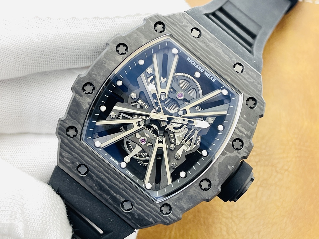 Chad Mille 35-03 blue watch is a watch