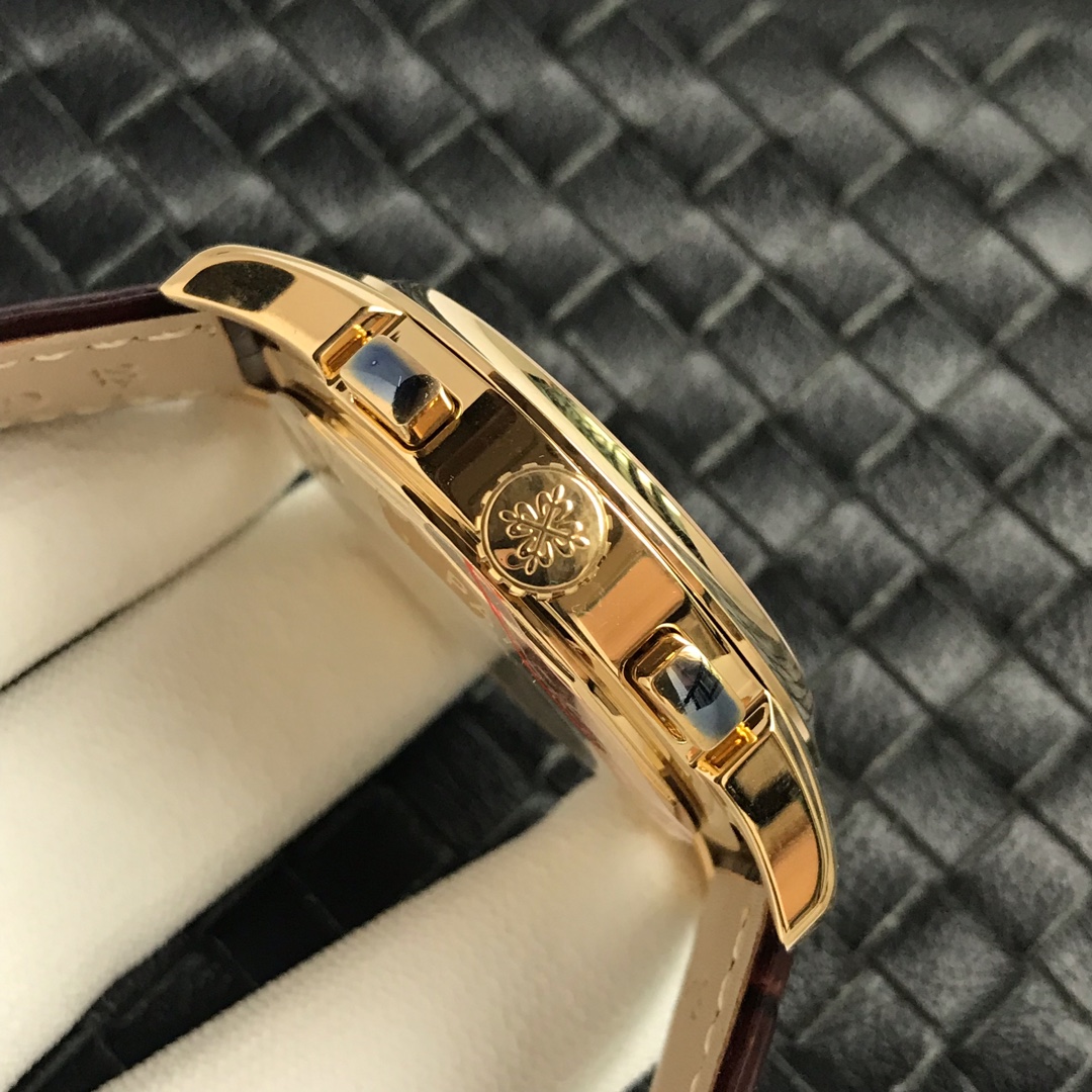Patek Philippe Complication Chronograph Series 5270