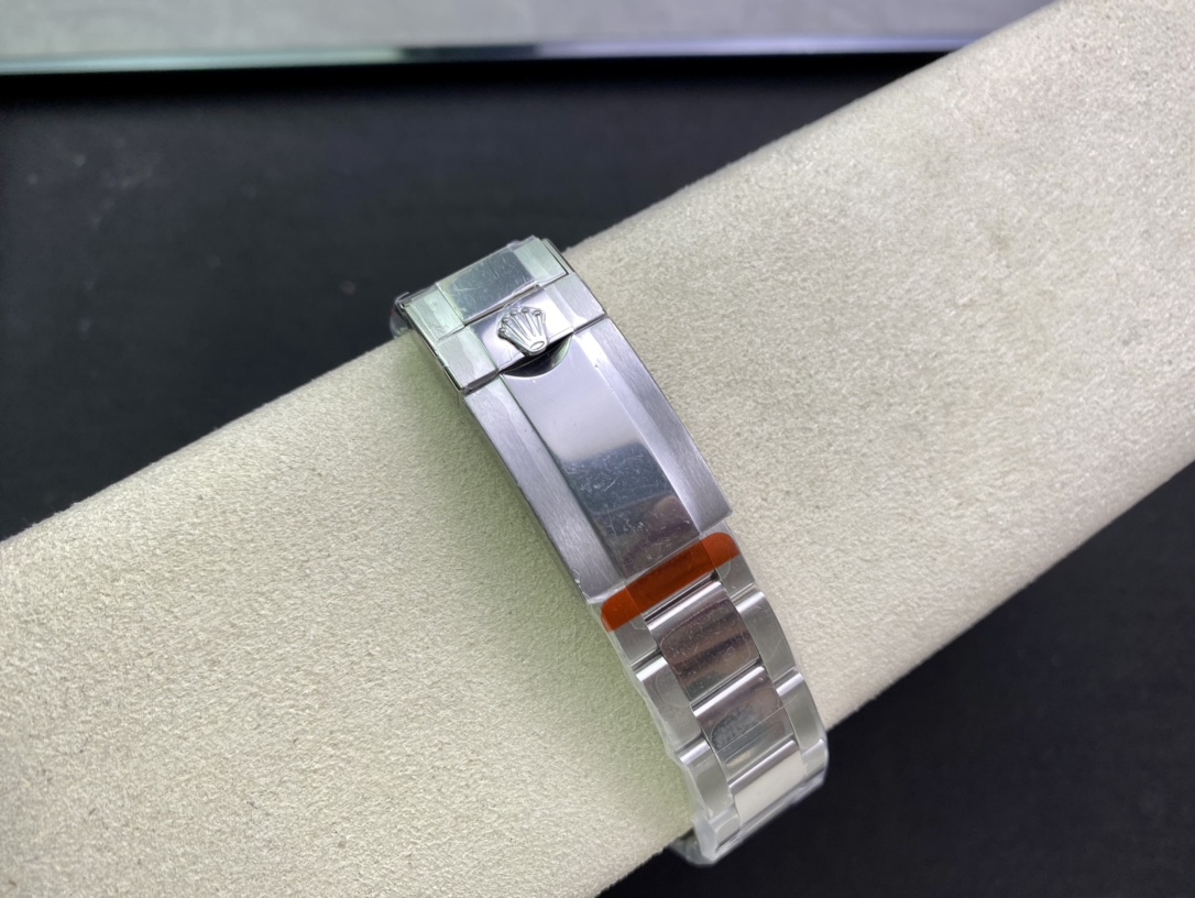 Rolex Daytona Rainbow 116598watch!