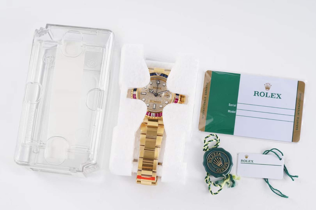 Rolex Greenwich-Master M126755SARU-0003 Rear Diamond Custom Edition