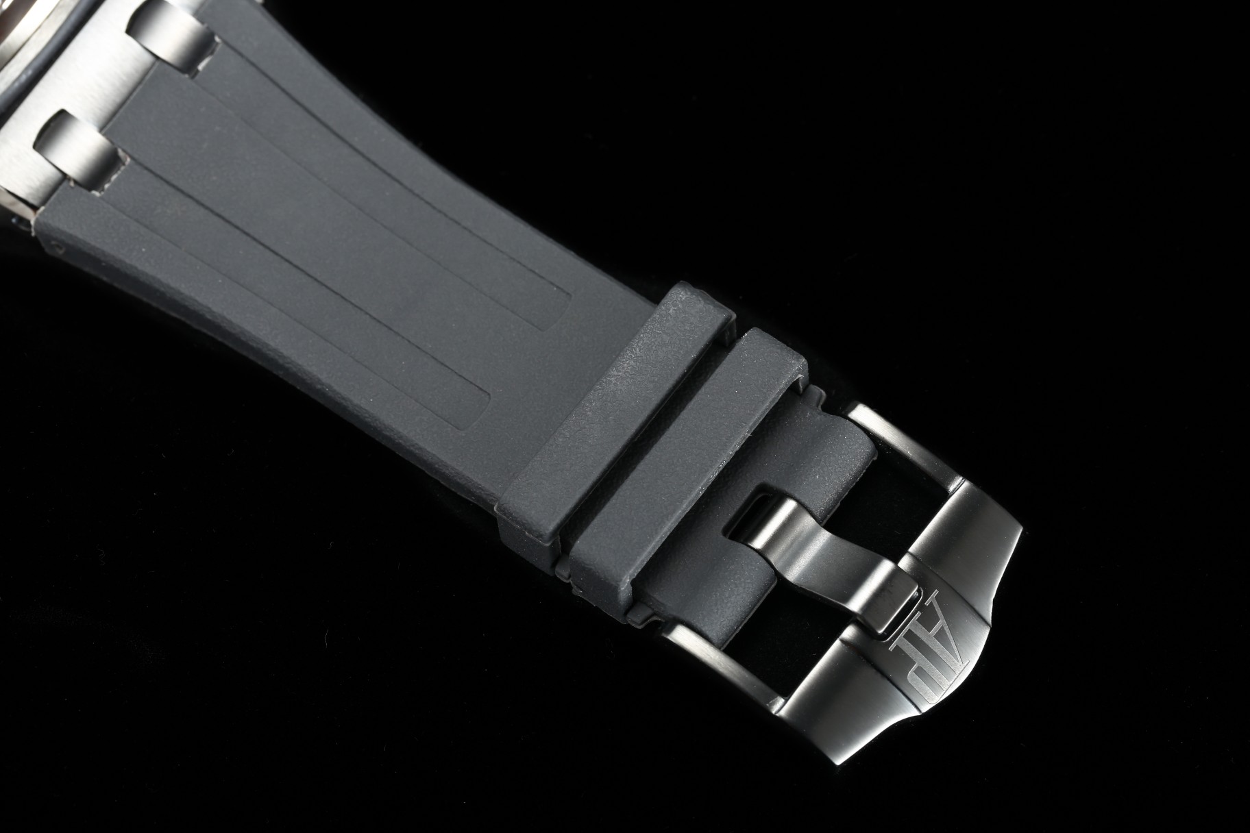 Audemars Piguet steel watch size 42MMX14.1MM!